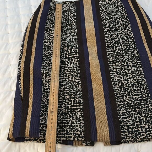 Doncaster Black and White / gold Pencil Skirt Knee-Length Work size 10 - Picture 9 of 9